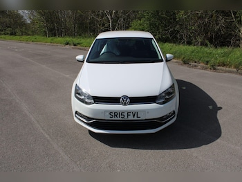 Used Volkswagen Polo 2015 for sale - 78301727: Photo