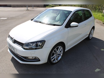 Used Volkswagen Polo 2015 for sale - 78301727: Photo