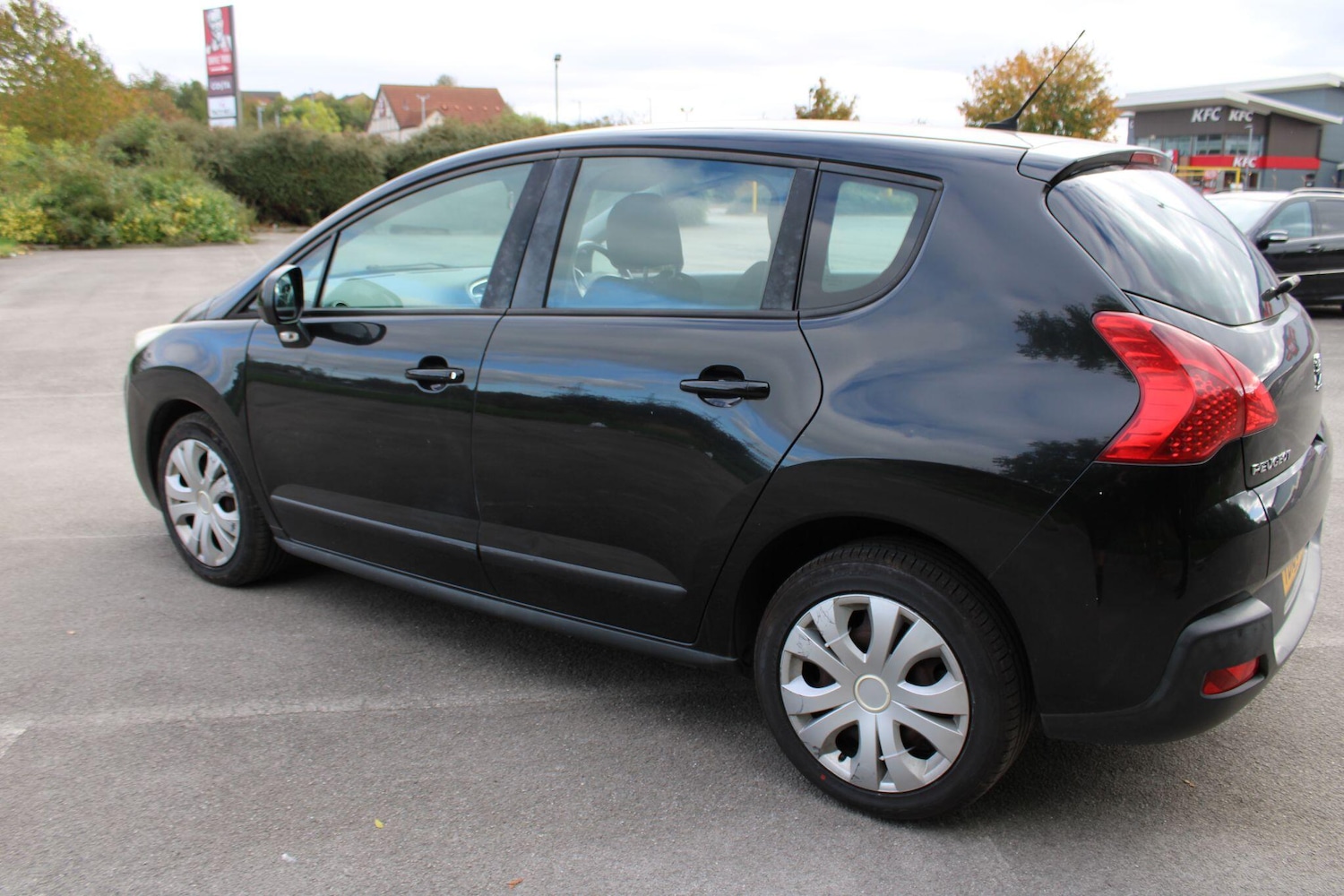 Used Peugeot 3008 2010 for sale - 76226919: Photo 4