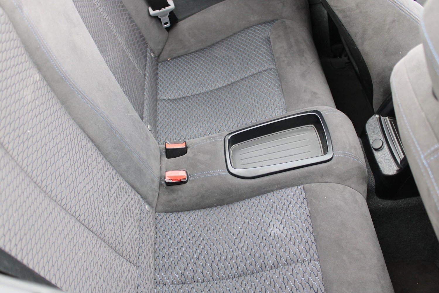 Used BMW 2 Series 2017 for sale - 76987773: Photo 25