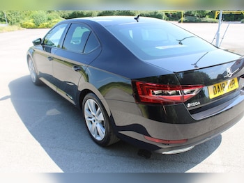 Used Skoda Superb 2018 for sale - 79026397: Photo