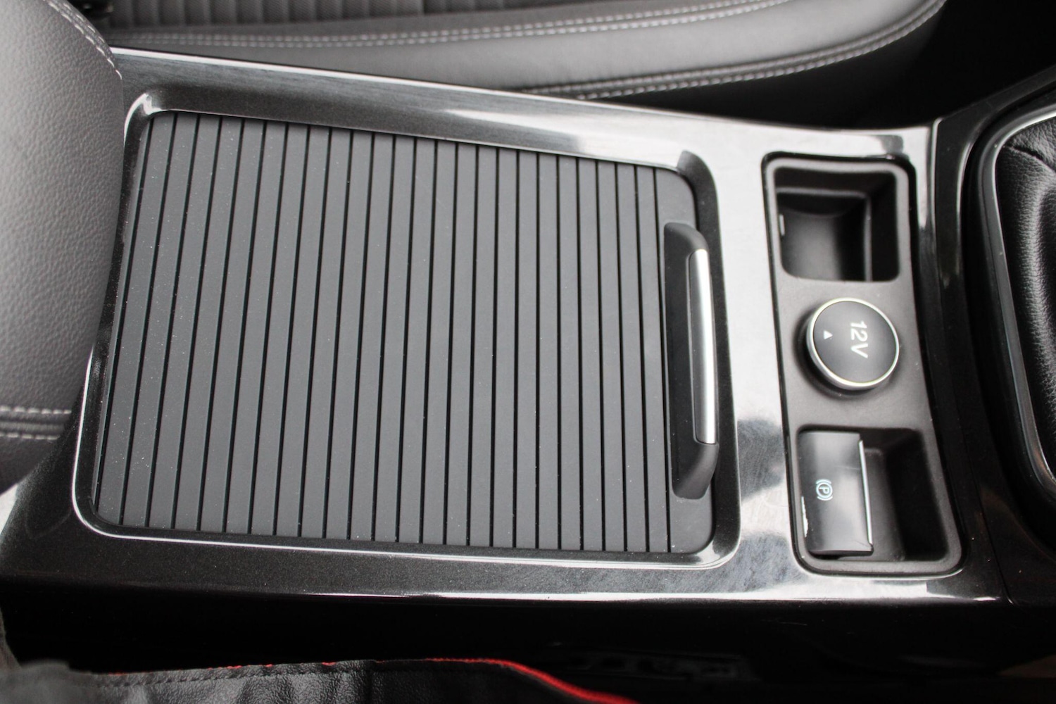 Used Ford Kuga 2018 for sale - 76260387: Photo 13