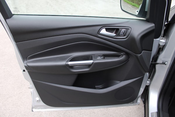 Used Ford Kuga 2018 for sale - 76260387: Photo 28