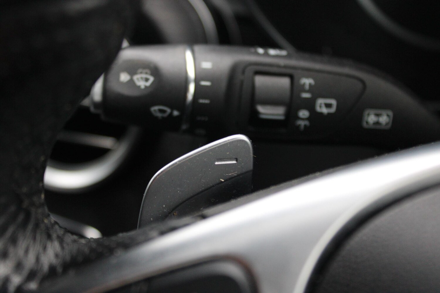 Used Mercedes-Benz GLC 2018 for sale - 77696410: Photo 17