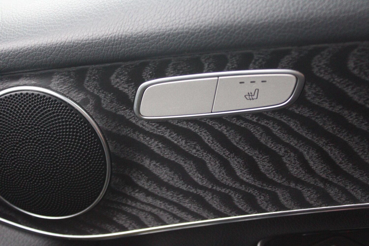 Used Mercedes-Benz GLC 2018 for sale - 77696410: Photo 21