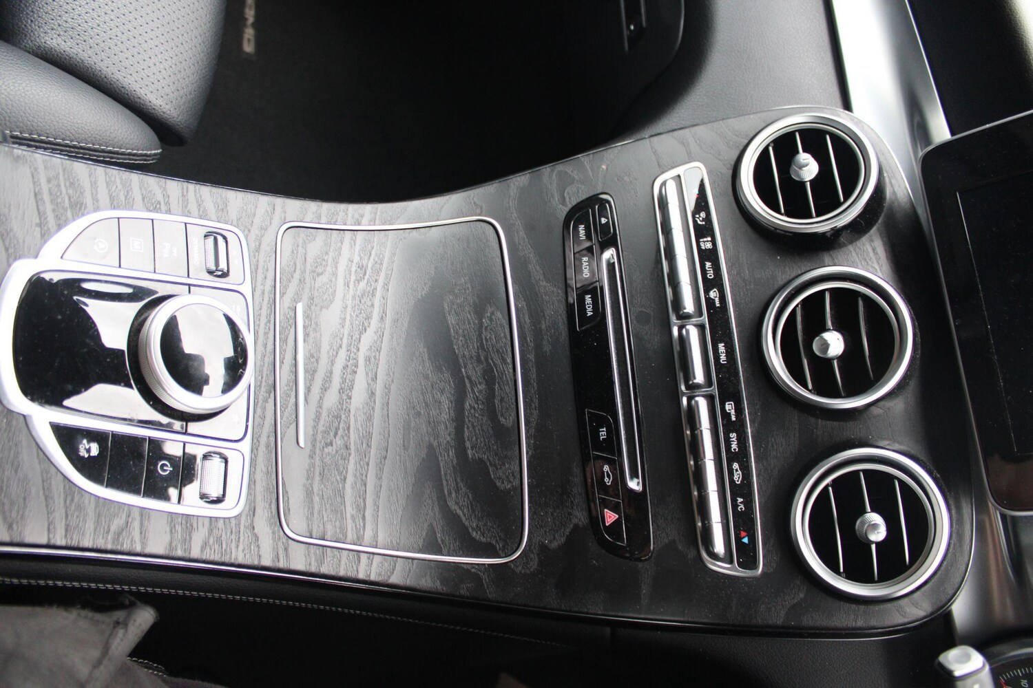 Used Mercedes-Benz GLC 2018 for sale - 77696410: Photo 23