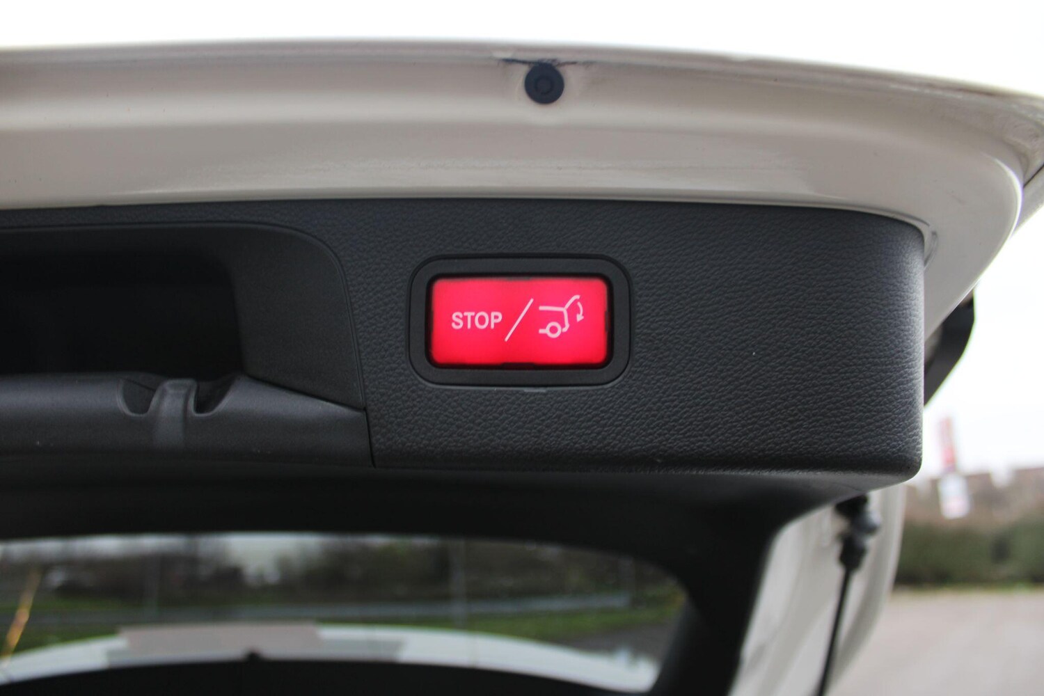 Used Mercedes-Benz GLC 2018 for sale - 77696410: Photo 42