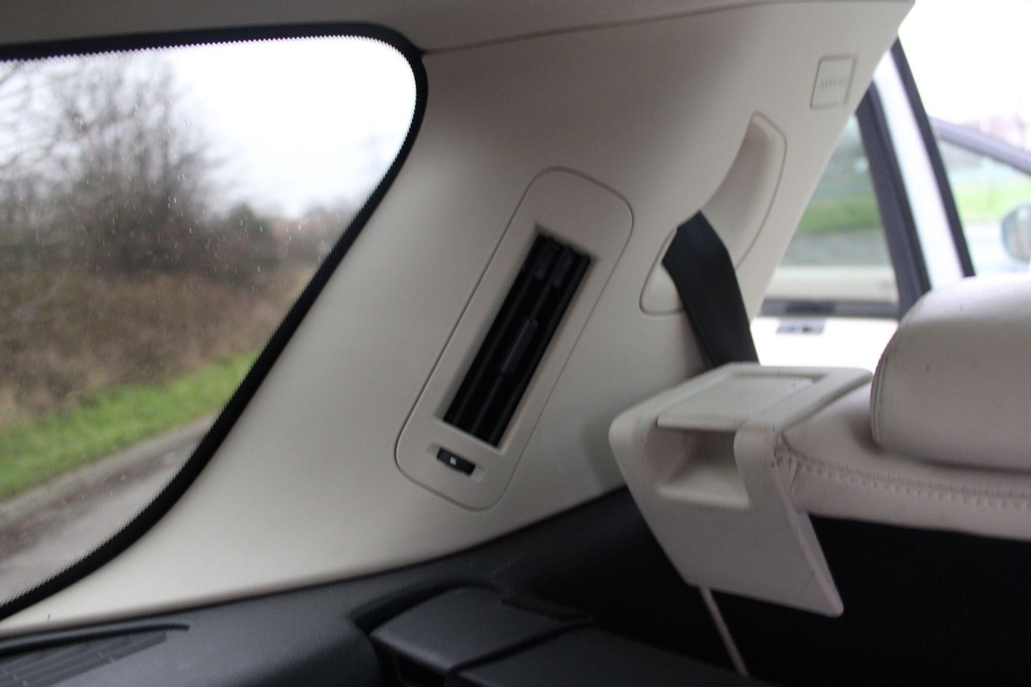 Used Land Rover Discovery Sport 2015 for sale - 77467879: Photo 14