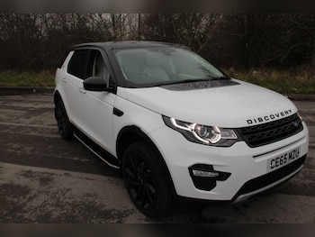 Used Land Rover Discovery Sport 2015 for sale - 77467879: Photo