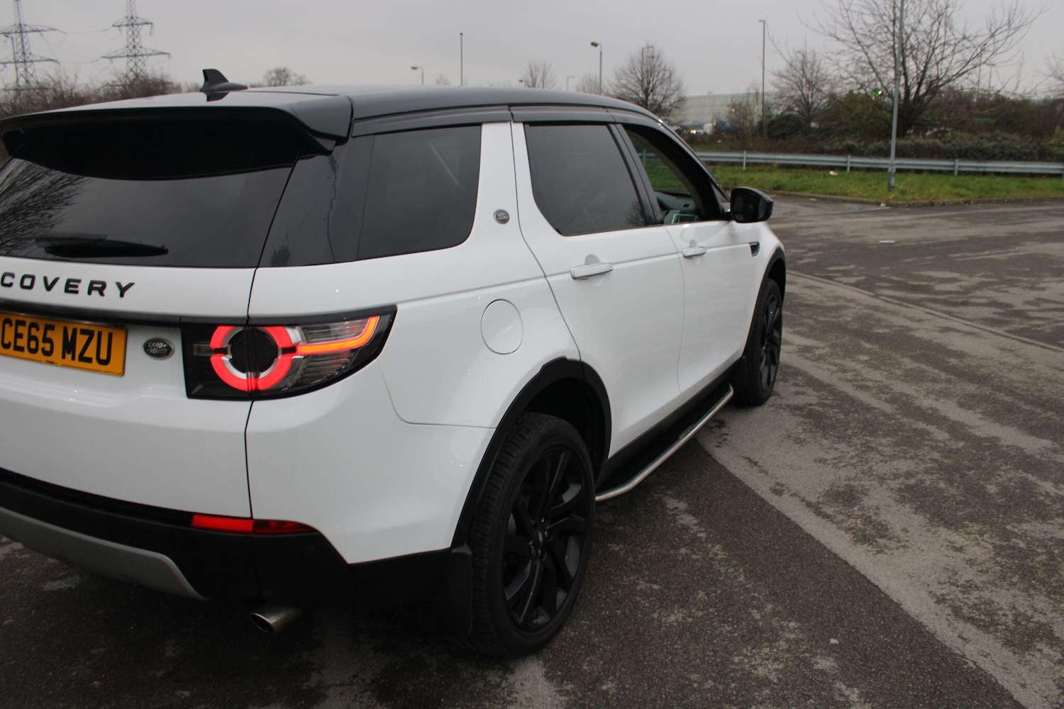 Used Land Rover Discovery Sport 2015 for sale - 77467879: Photo 9