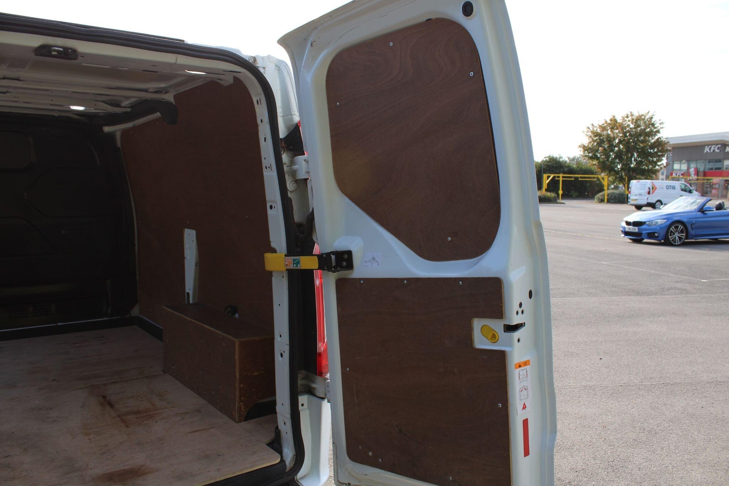 Used Ford Transit Custom 2018 for sale - 76122590: Photo 42
