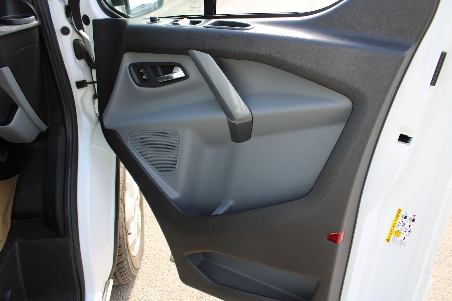 Used Ford Transit Custom 2018 for sale - 76122590: Photo 48