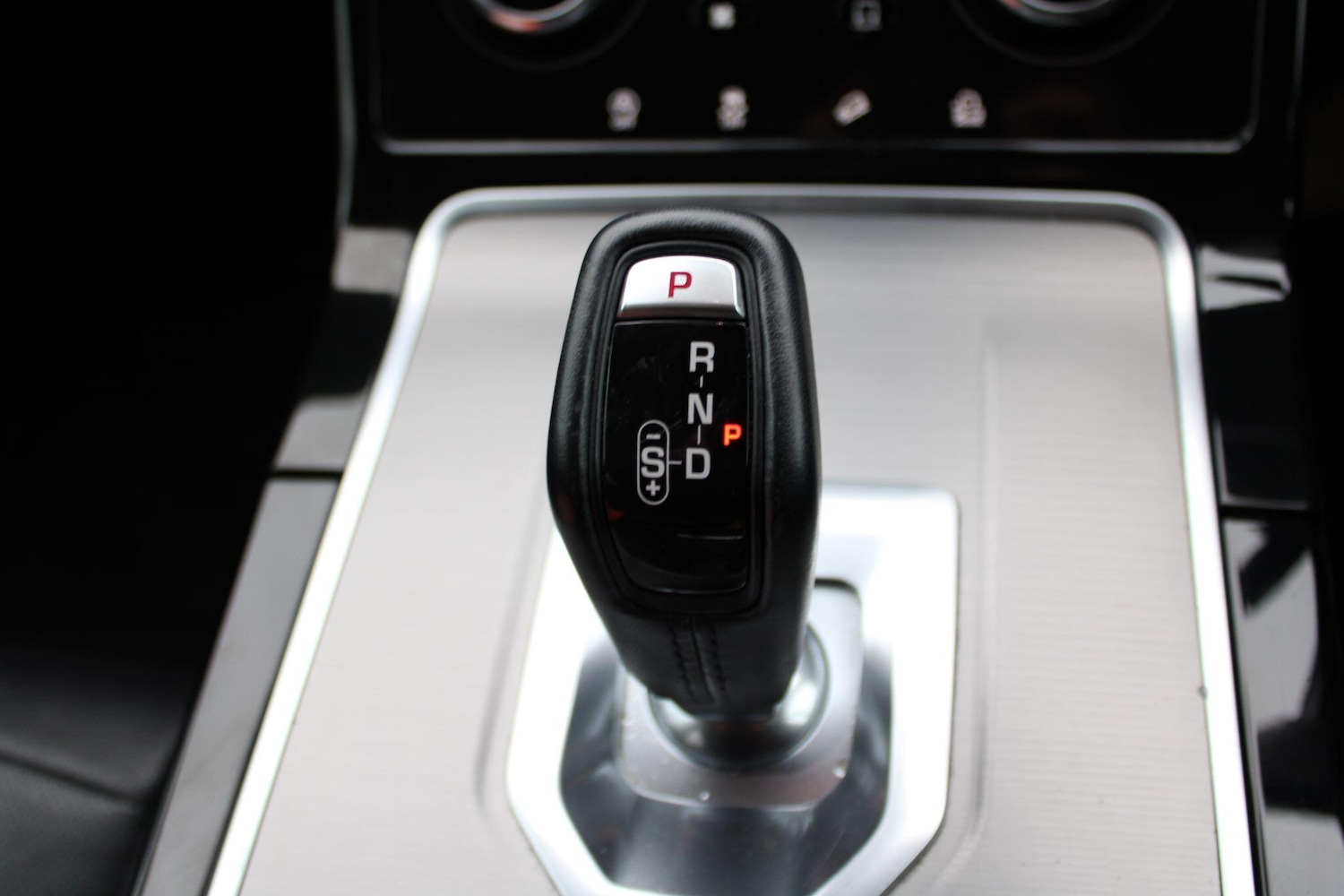 Used Land Rover Range Rover Evoque 2019 for sale - 76992531: Photo 9