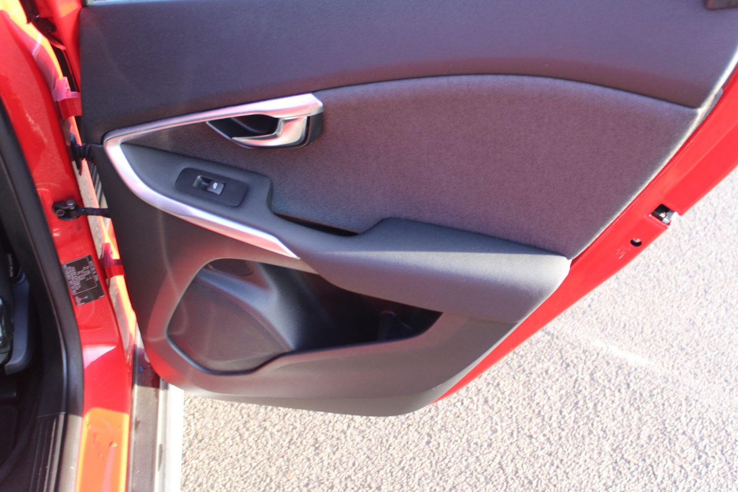 Used Volvo V40 2014 for sale - 77377042: Photo 29