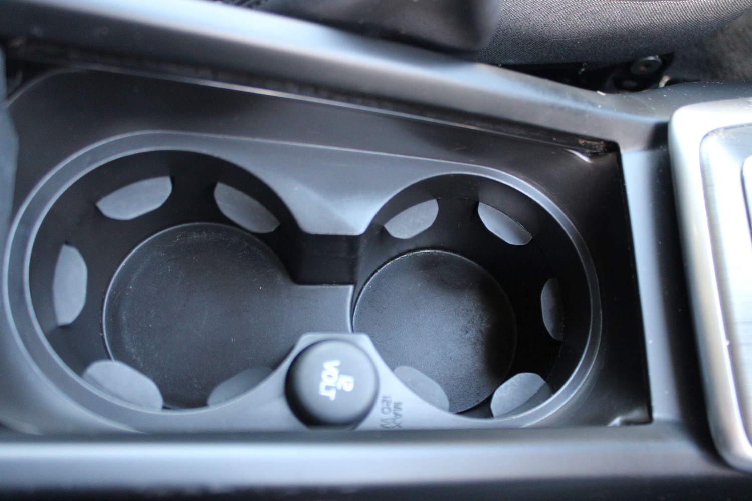 Used Volvo V40 2014 for sale - 77377042: Photo 38