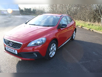 Used Volvo V40 2014 for sale - 77377042: Photo