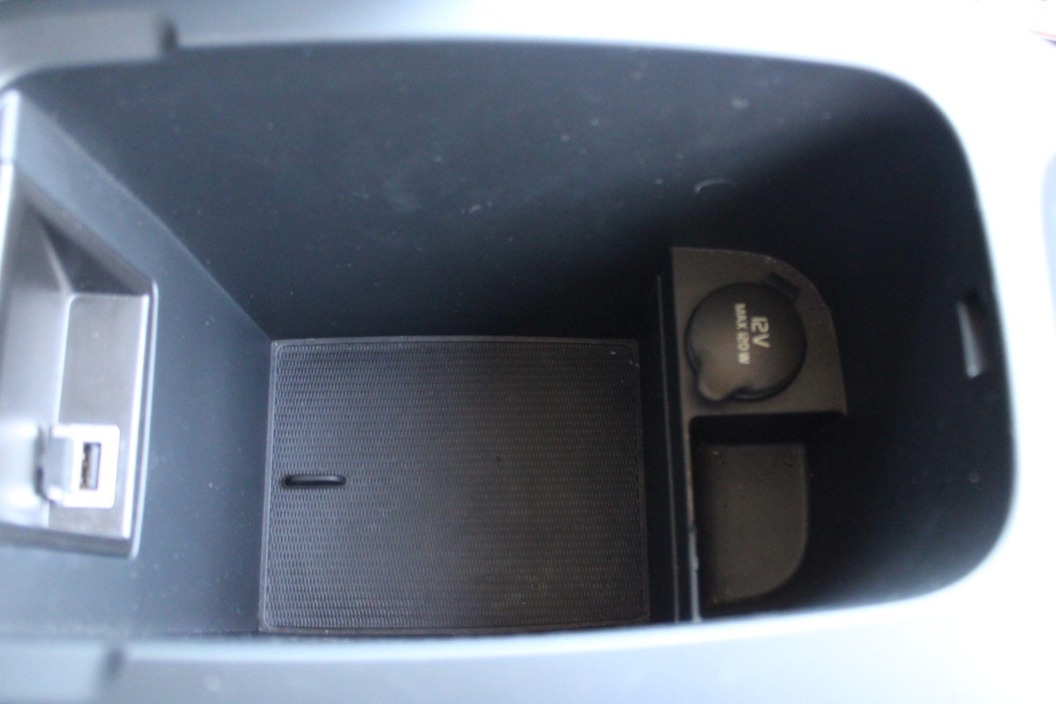 Used Volvo V40 2014 for sale - 77377042: Photo 44