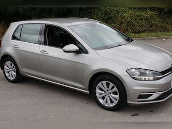Used Volkswagen Golf 2017 for sale - 75678066: Photo