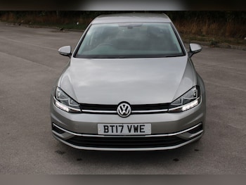 Used Volkswagen Golf 2017 for sale - 75678066: Photo