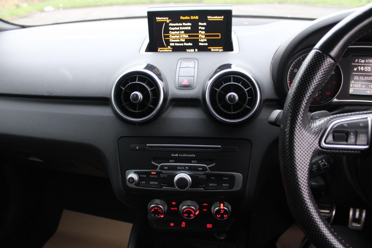 Used Audi A1 2015 for sale - 77040026: Photo 10