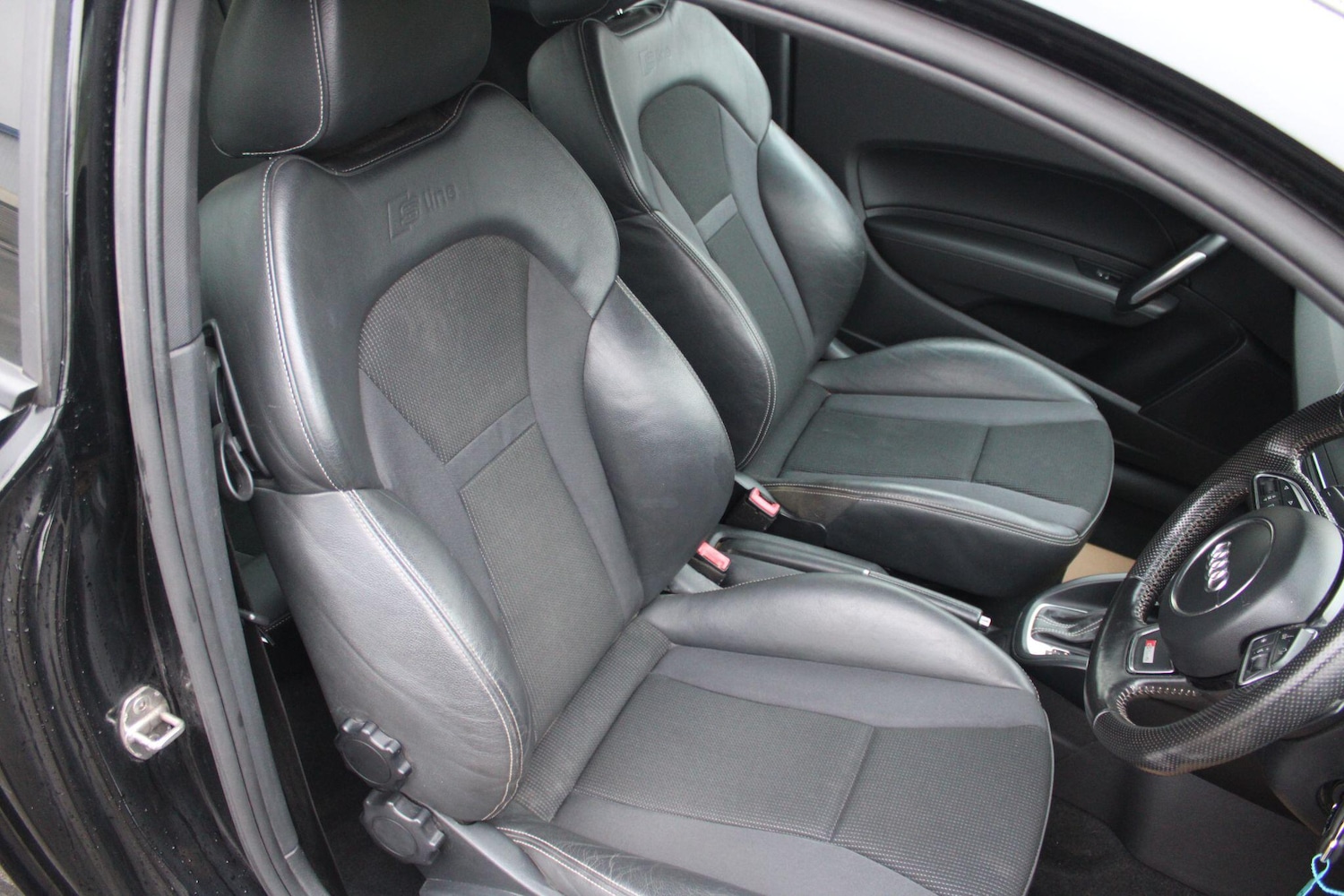 Used Audi A1 2015 for sale - 77040026: Photo 11