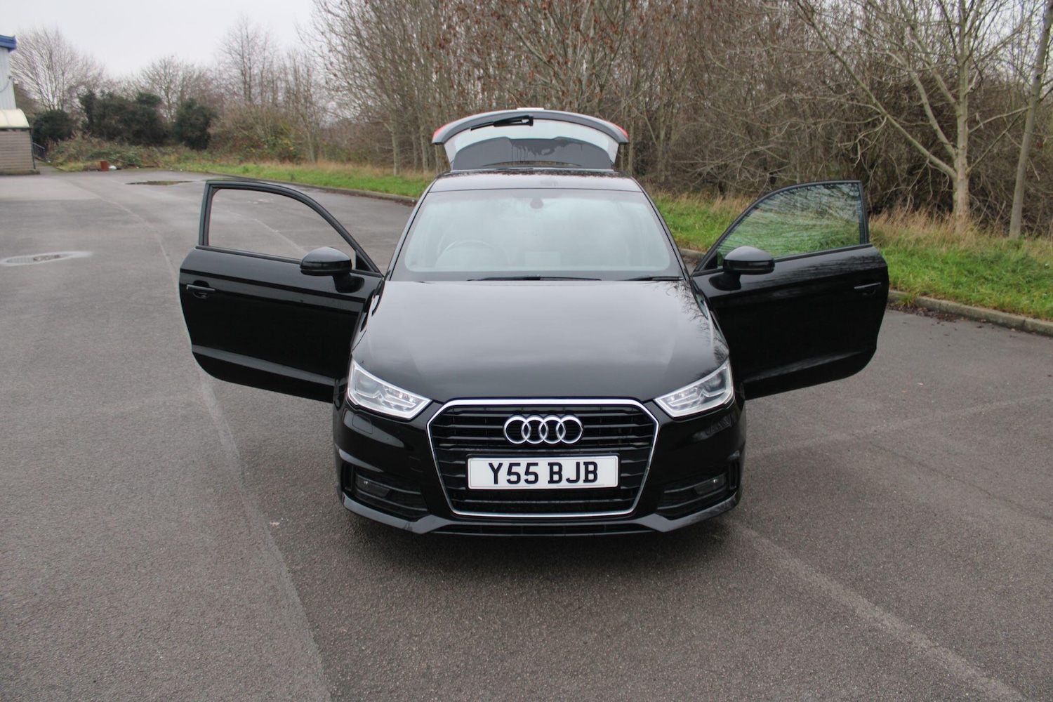 Used Audi A1 2015 for sale - 77040026: Photo 5