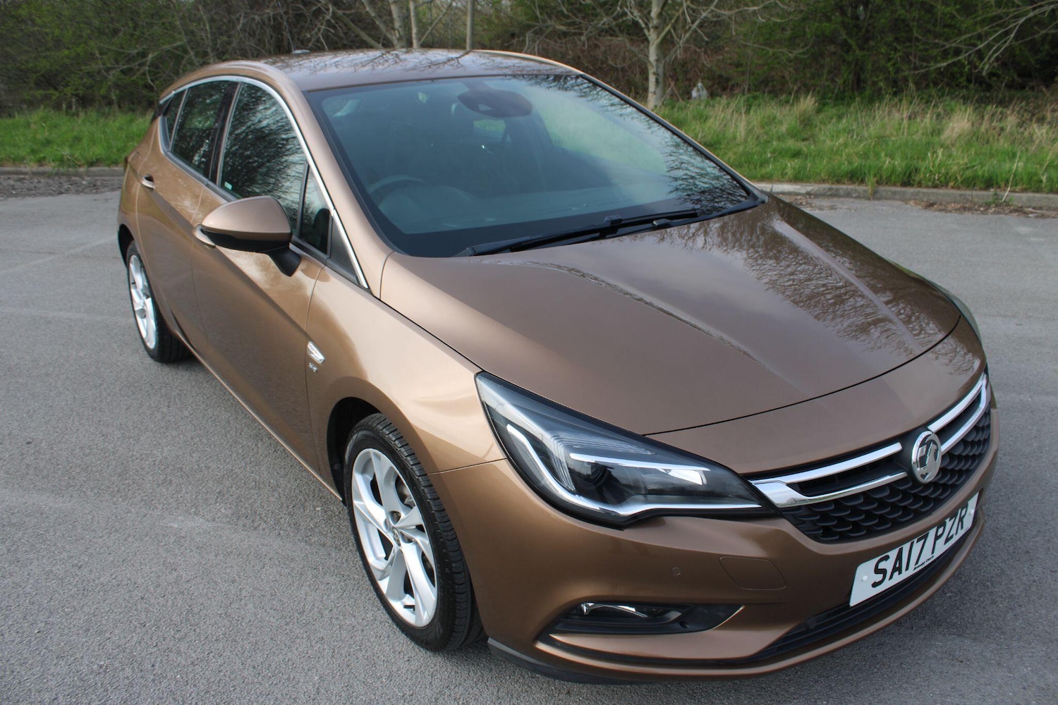 Used Vauxhall Astra 2017 for sale - 78184913: Photo 1