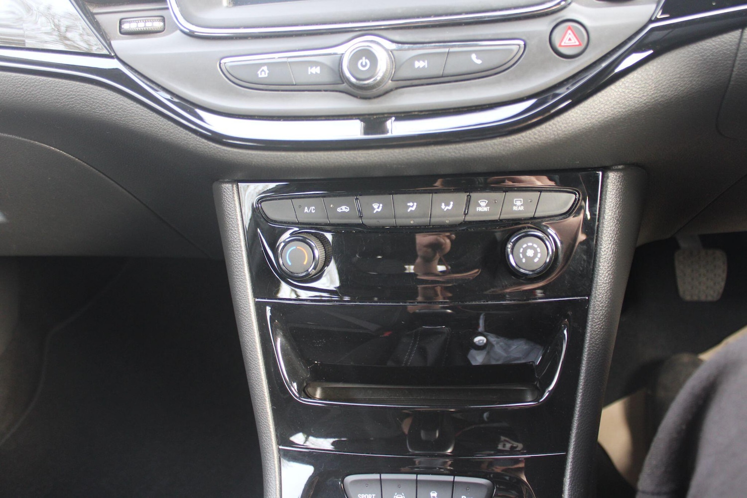 Used Vauxhall Astra 2017 for sale - 78184913: Photo 28