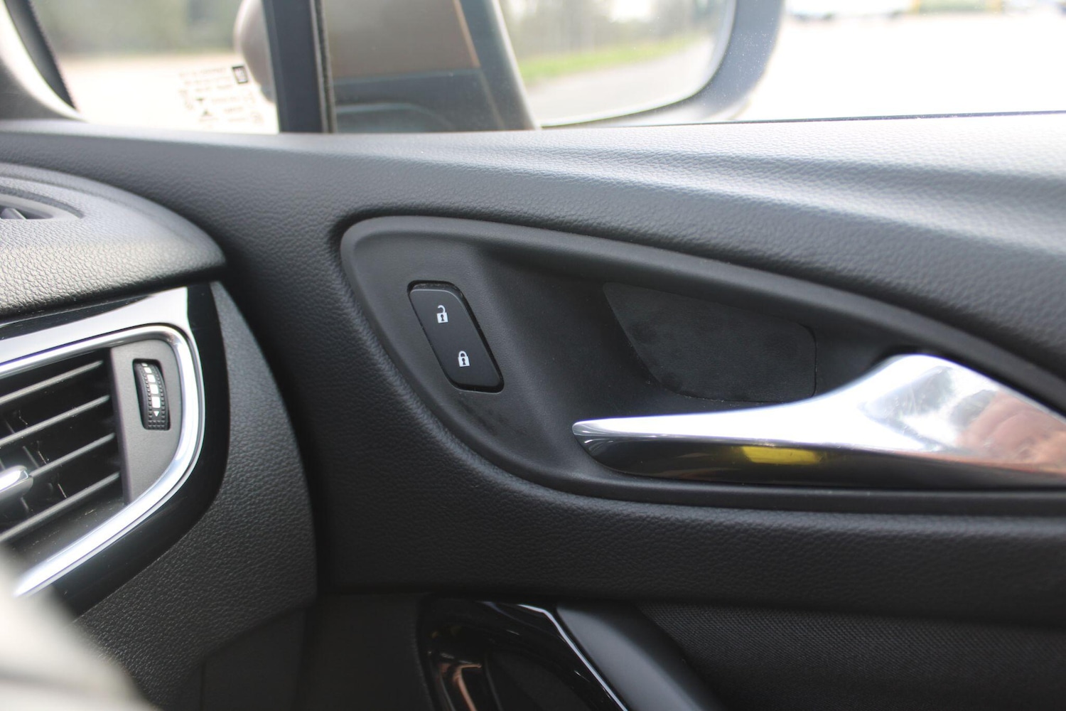 Used Vauxhall Astra 2017 for sale - 78184913: Photo 35