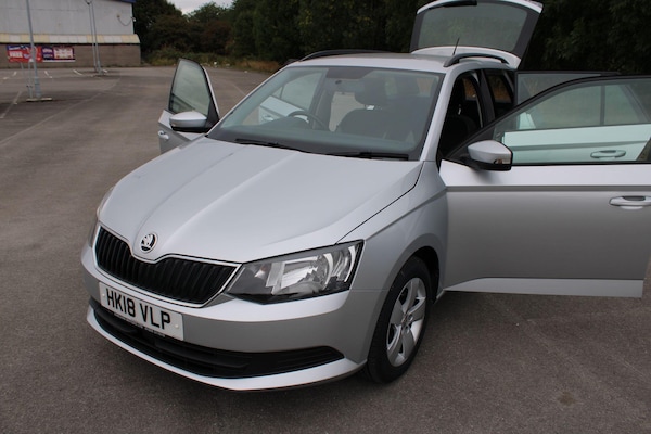 Used Skoda Fabia 2018 for sale - 75677760: Photo 3