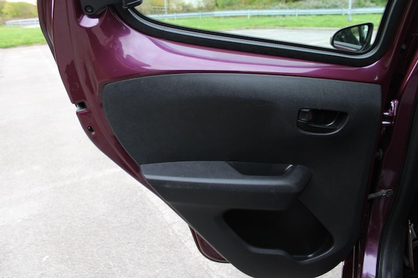 Used Peugeot 108 2016 for sale - 76246498: Photo 31