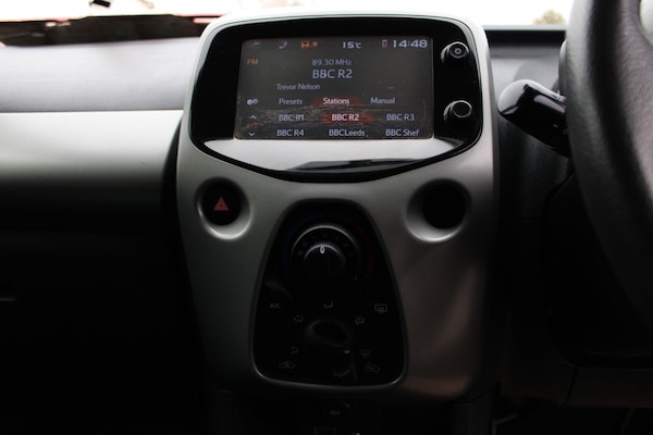 Used Peugeot 108 2016 for sale - 76246498: Photo 40