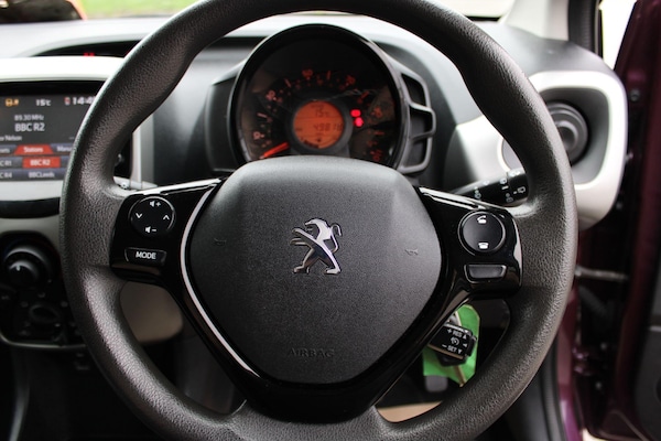 Used Peugeot 108 2016 for sale - 76246498: Photo 43