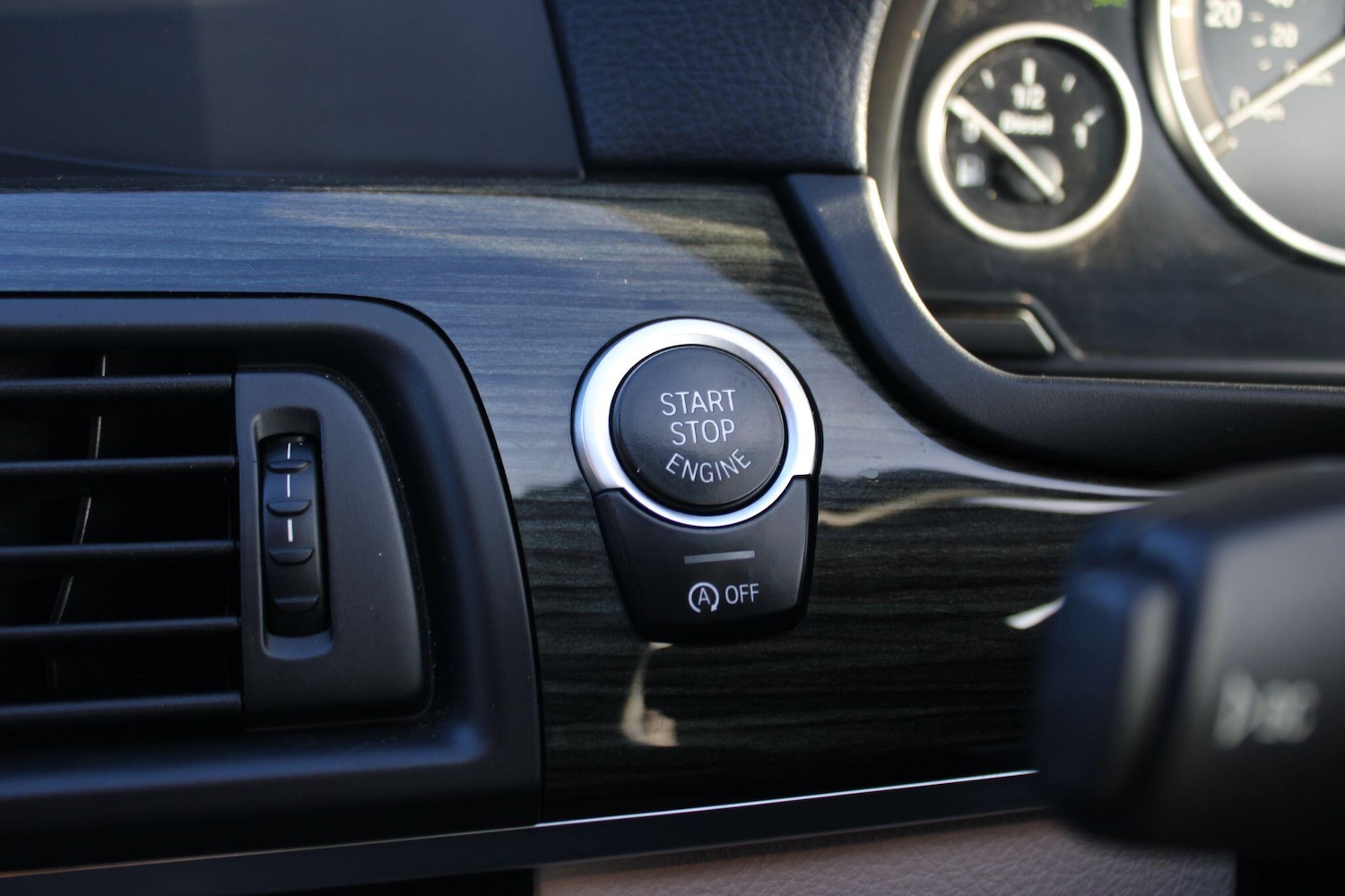 Used BMW 5 Series 2013 for sale - 77376012: Photo 19