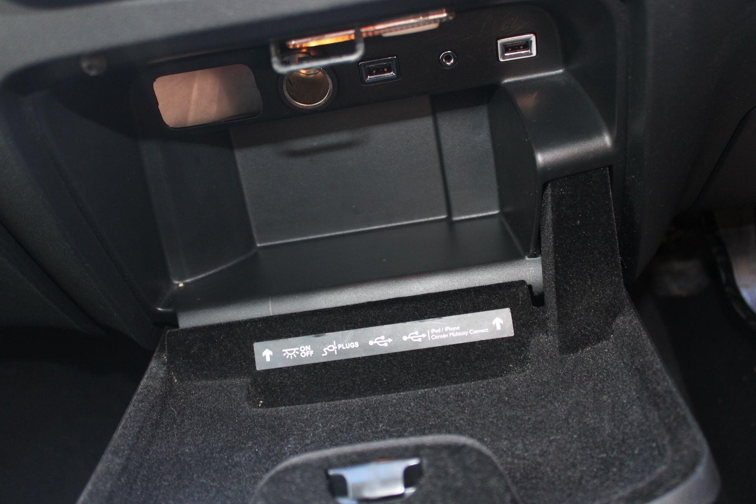 Used Citroen Grand C4 Picasso 2015 for sale - 77978431: Photo 17