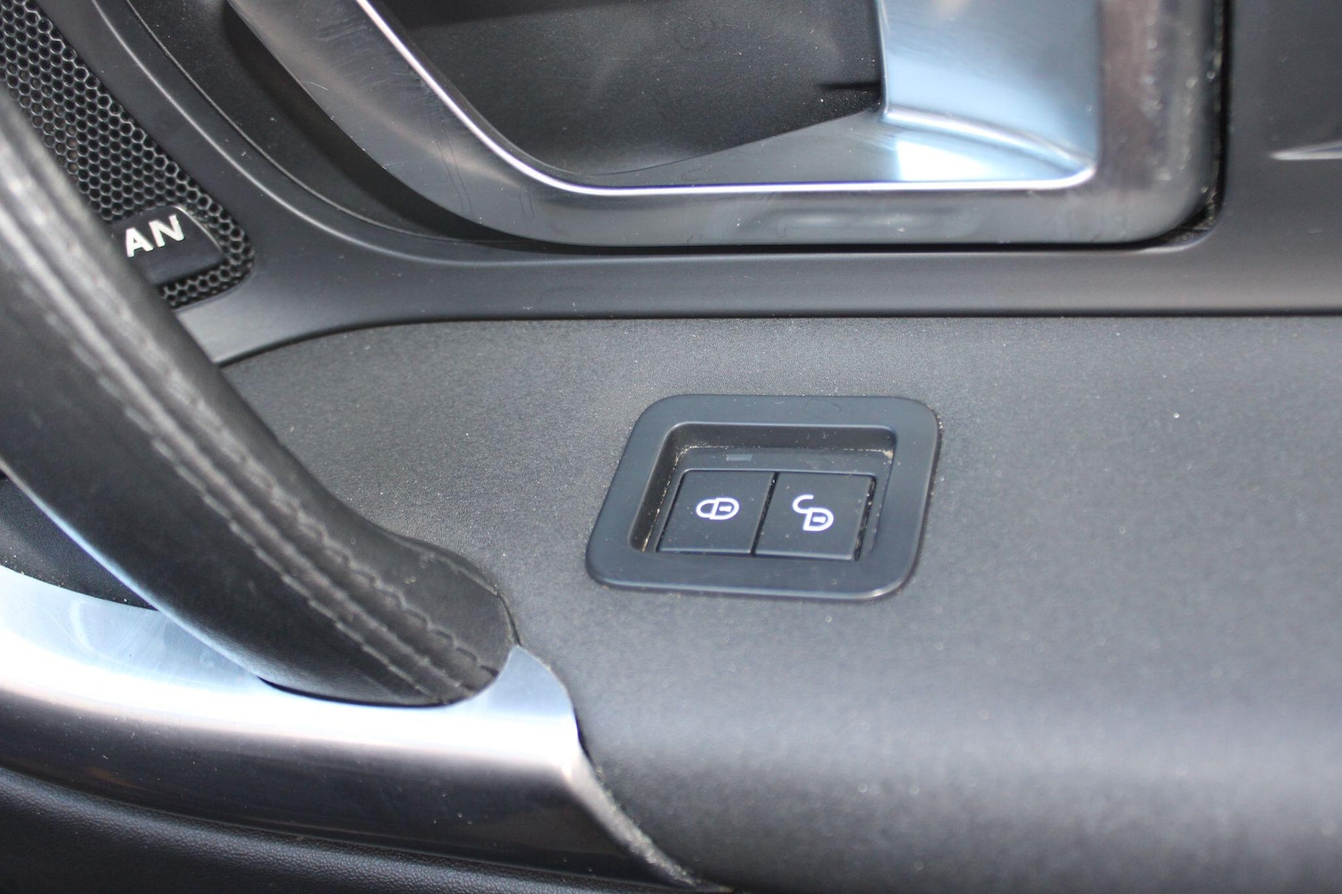 Used Land Rover Discovery Sport for sale - 78048107: Photo 18