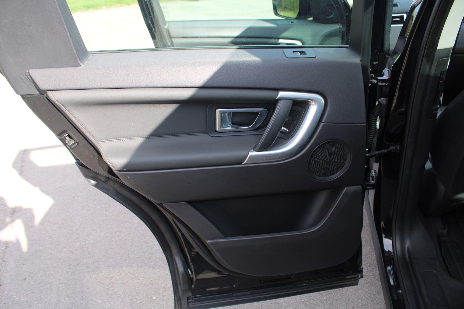 Used Land Rover Discovery Sport for sale - 78048107: Photo 24