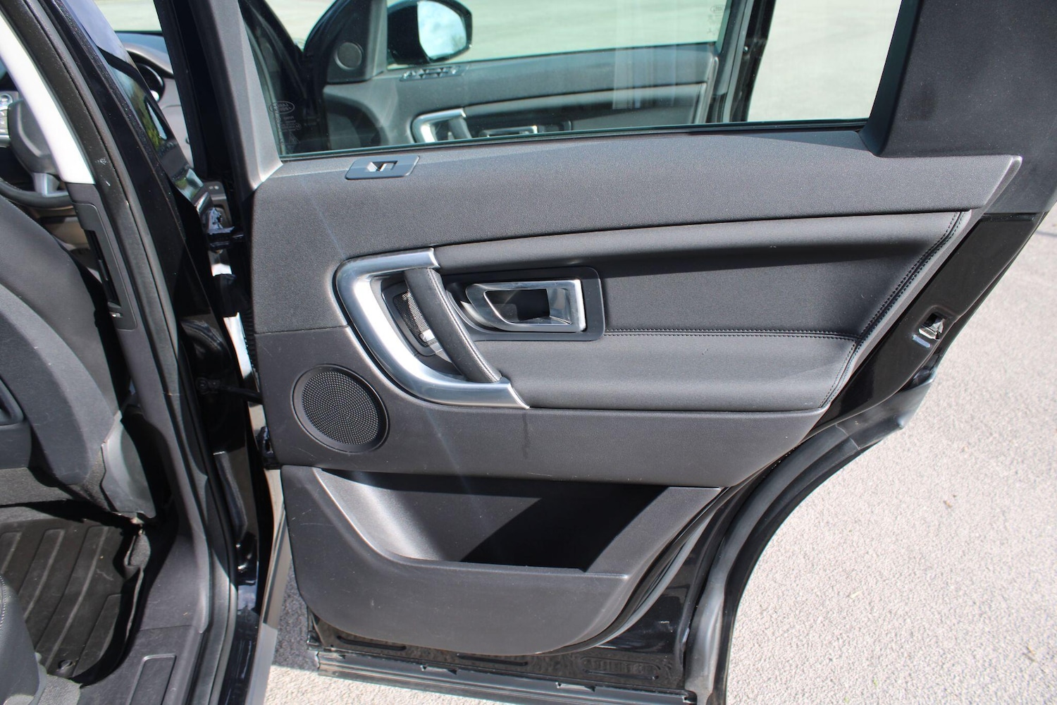 Used Land Rover Discovery Sport for sale - 78048107: Photo 26