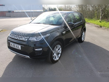 Used Land Rover Discovery Sport 2018 for sale - 78048107: Photo