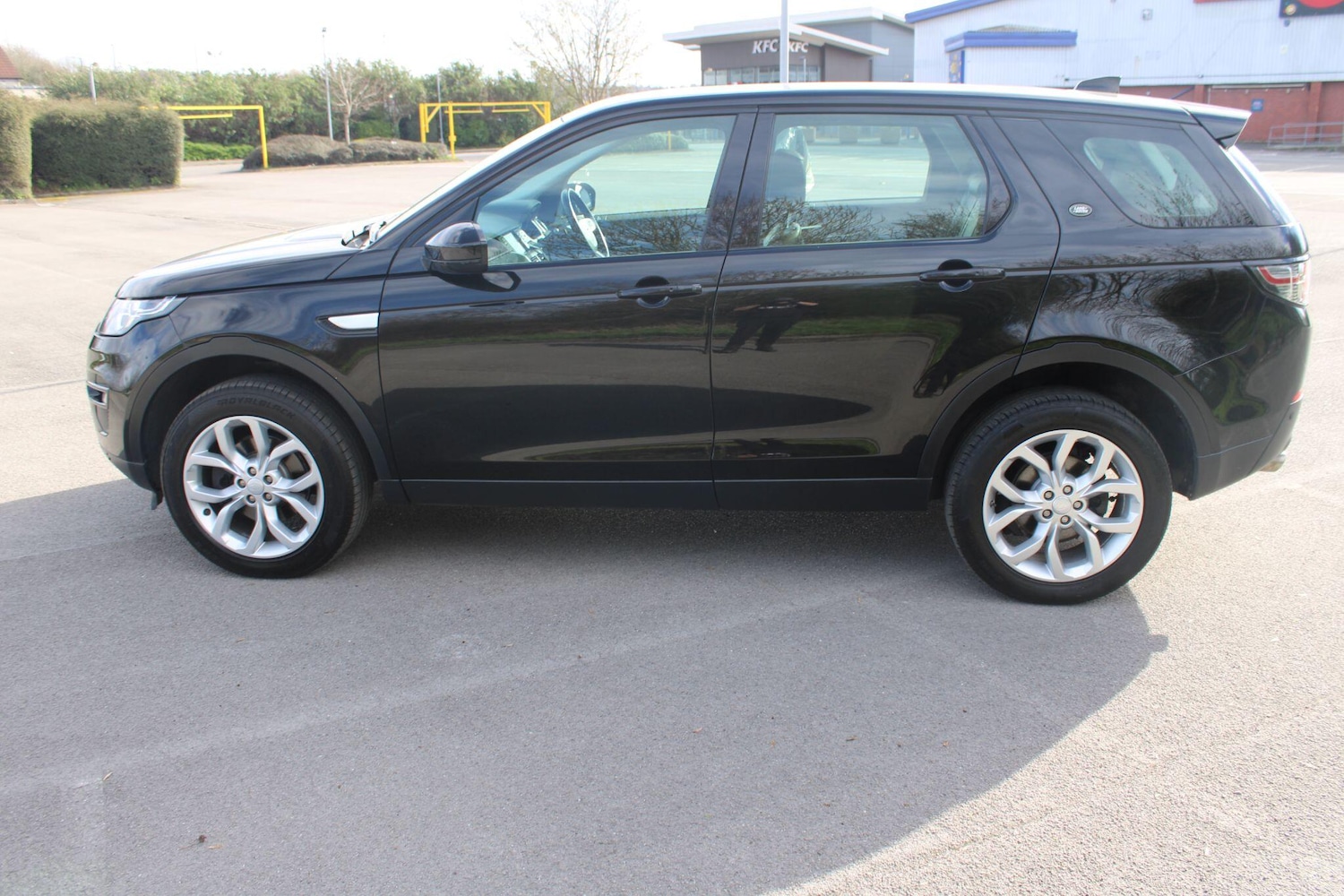Used Land Rover Discovery Sport for sale - 78048107: Photo 6