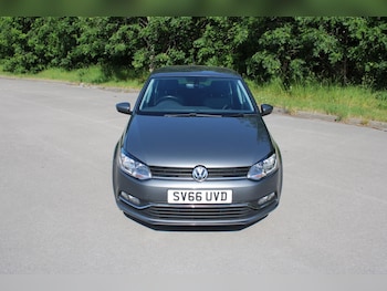 Used Volkswagen Polo 2016 for sale - 78704908: Photo