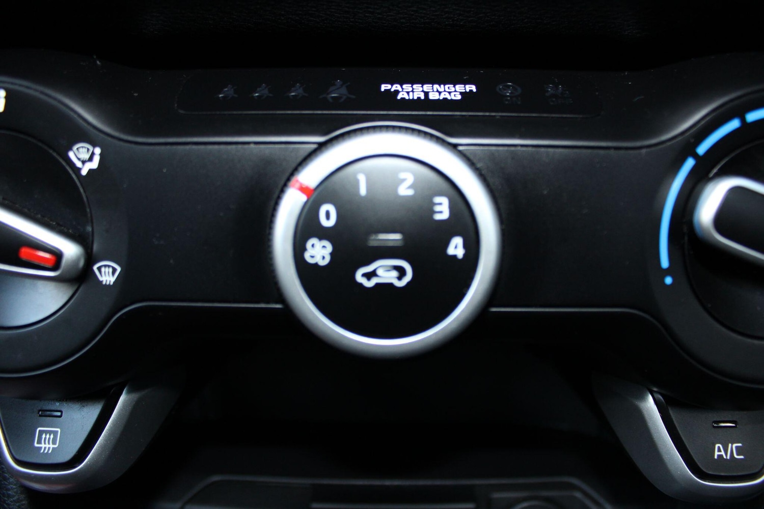 Used Kia Picanto 2019 for sale - 76965496: Photo 37