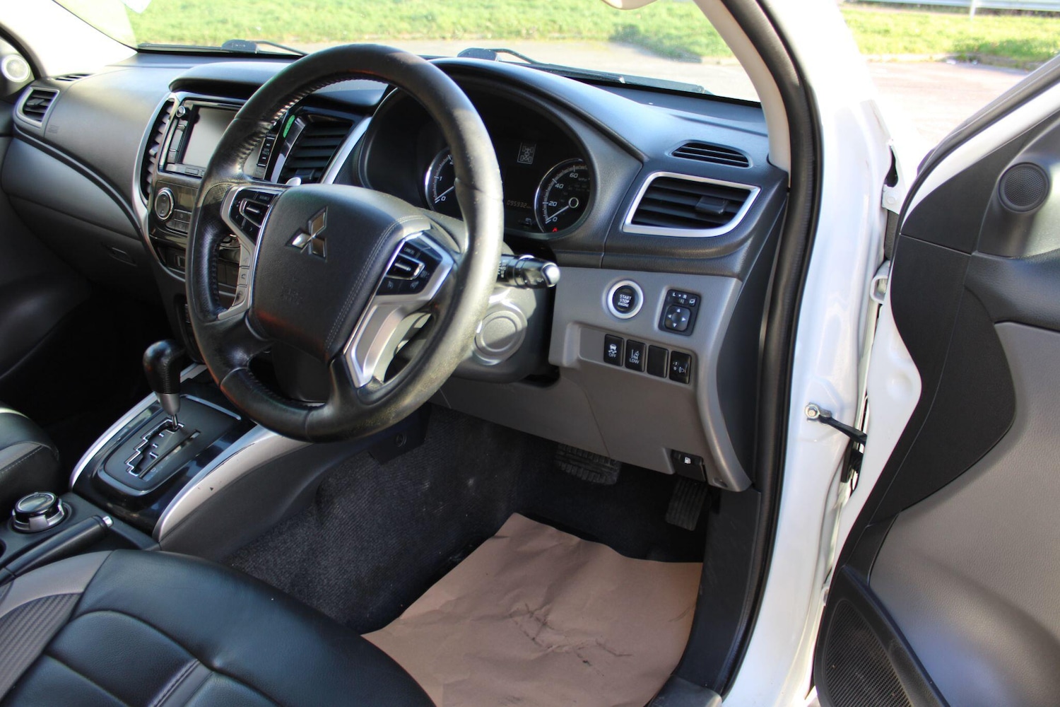 Used Mitsubishi L200 2017 for sale - 76964684: Photo 32