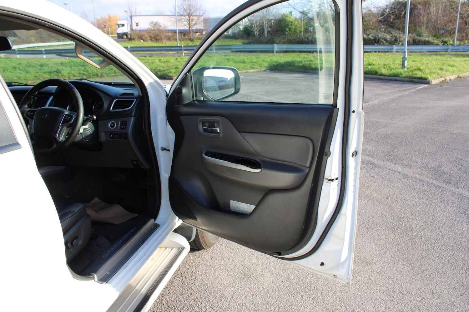 Used Mitsubishi L200 2017 for sale - 76964684: Photo 40