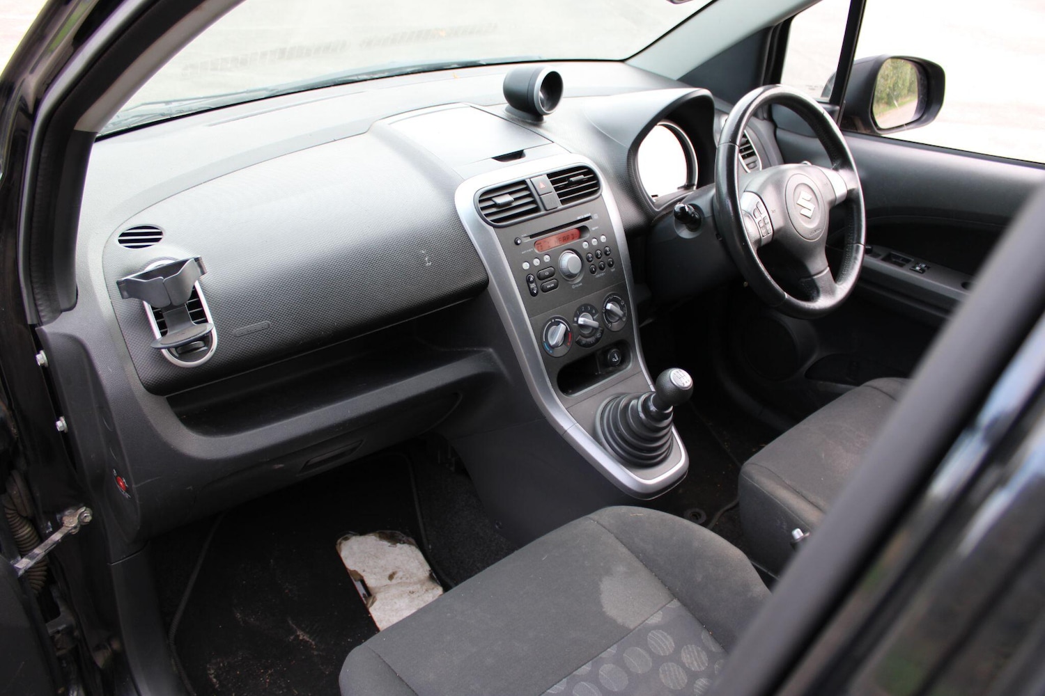 Used Suzuki Splash 2010 for sale - 76239327: Photo 12