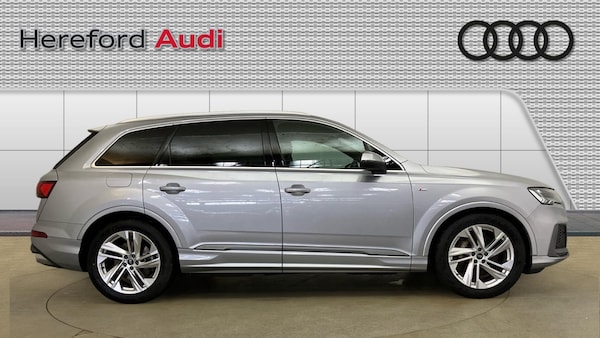 Used Audi Q7 2021 for sale - 75700198: Photo 4