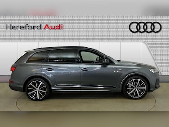 Used Audi Q7 2021 for sale - 77137469: Photo