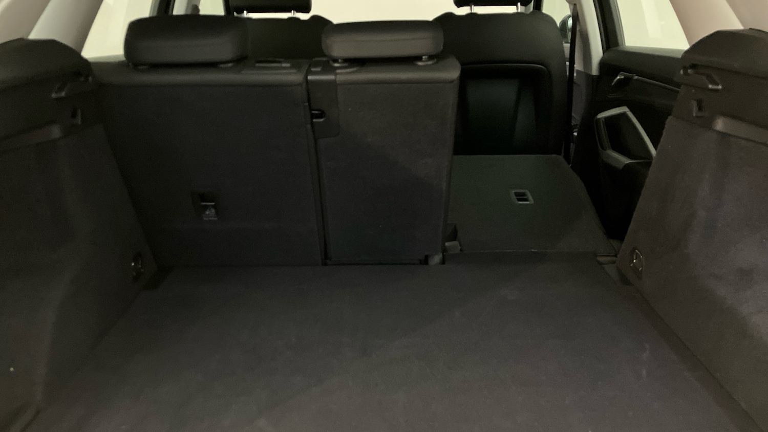 Used Audi Q3 2021 for sale - 76340487: Photo 33