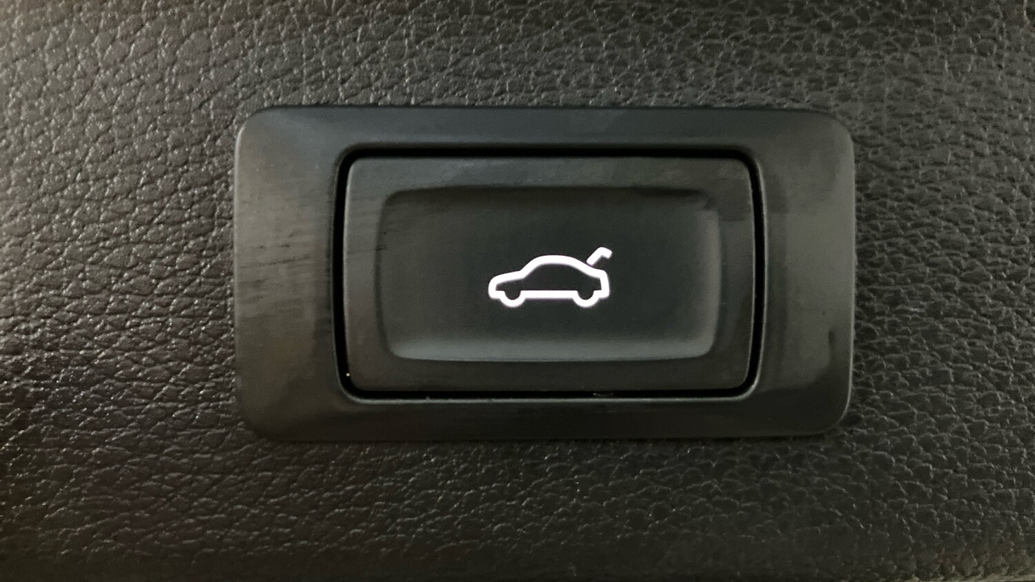 Used Audi Q3 2021 for sale - 76340487: Photo 34