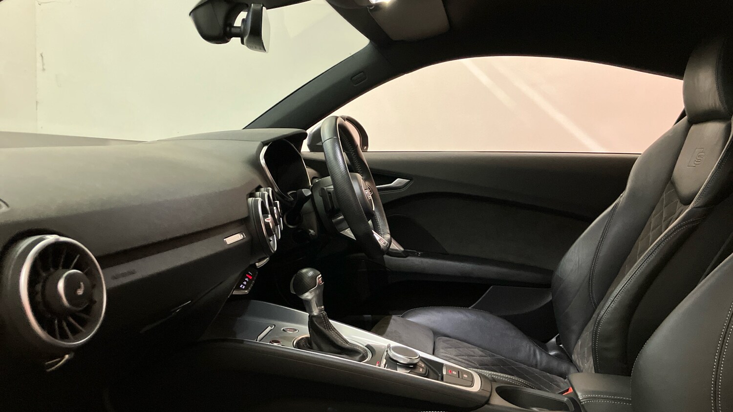 Used Audi TT 2022 for sale - 76391628: Photo 24